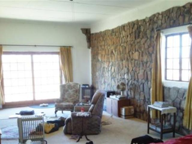 4 Bedroom Property for Sale in Dealesville Free State